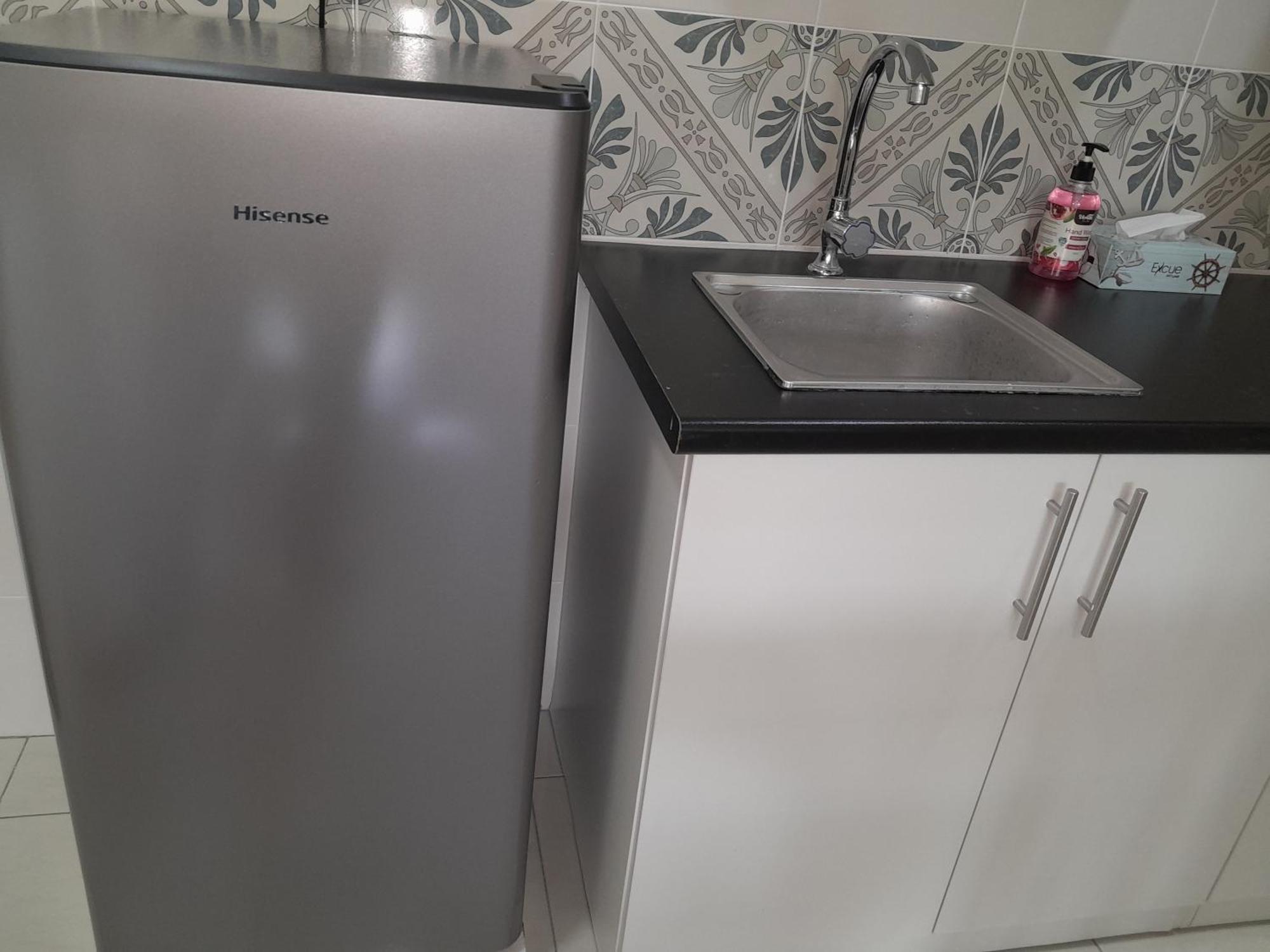 Apartment The Anderson With Netflix With Free Parking With Swimming Pool And At Centre Nearby To Amenities And Attractions Ipoh